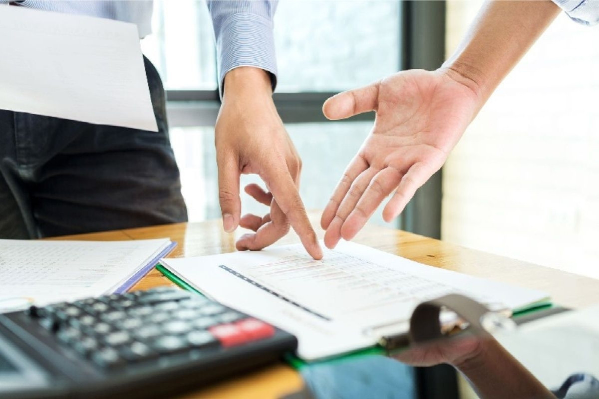 Báo giá thi công biệt thự – Bảng giá theo hạng mục & kinh nghiệm tránh phát sinh 7 Mọi cam kết không có văn bản đều không có giá trị pháp lý khi xảy ra tranh chấp (Ảnh: Sưu tầm)