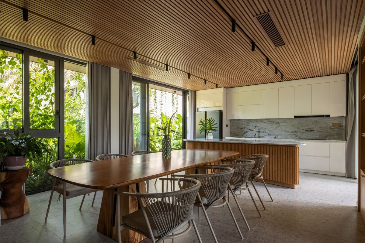 Tropical hướng đến không gian sống lâu dài, cân bằng và tinh tế – không phải sự phô trương thương mại của resort hay sự ngẫu hứng tự do của bohemian (Ảnh: Sưu tầm)
