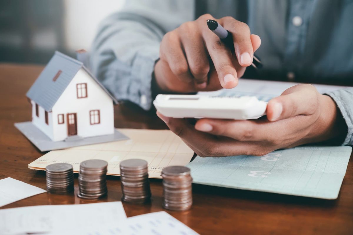 Biệt thự cổ điển là gì? Khám phá tinh hoa kiến trúc vượt thời gian 8 Quy mô diện tích và độ phức tạp của hoa văn ảnh hưởng trực tiếp đến ngân sách xây dựng biệt thự cổ điển