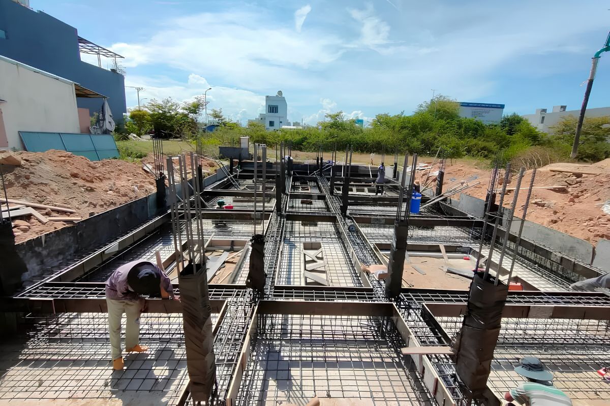 So sánh móng bè và móng băng, móng cọc, móng đơn giúp lựa chọn giải pháp phù hợp với nền đất, tải trọng và ngân sách  (Ảnh: Sưu tầm)