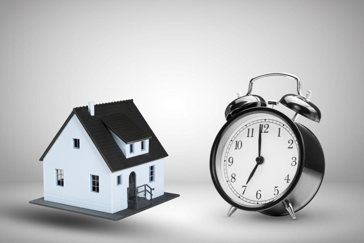 Tuổi 1977 xây nhà năm 2026 tháng nào tốt? Phân tích chi tiết và cảnh báo hạn Hoang Ốc 6 Bảng tra cứu giúp gia chủ nhanh chóng so sánh tuổi 1977 xây nhà tháng nào tốt và những tháng cần cân nhắc trong năm Bính Ngọ (Ảnh: Sưu tầm)