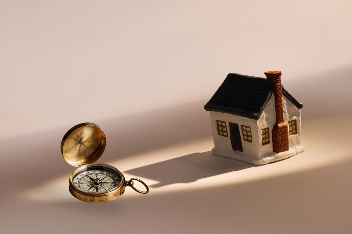 Tuổi Nhâm Tuất 1982 hợp hướng nào? Cách bố trí hợp phong thủy 4 Nữ Nhâm Tuất phù hợp với nhóm hướng thuộc Tây Tứ Trạch (Ảnh: Sưu tầm)
